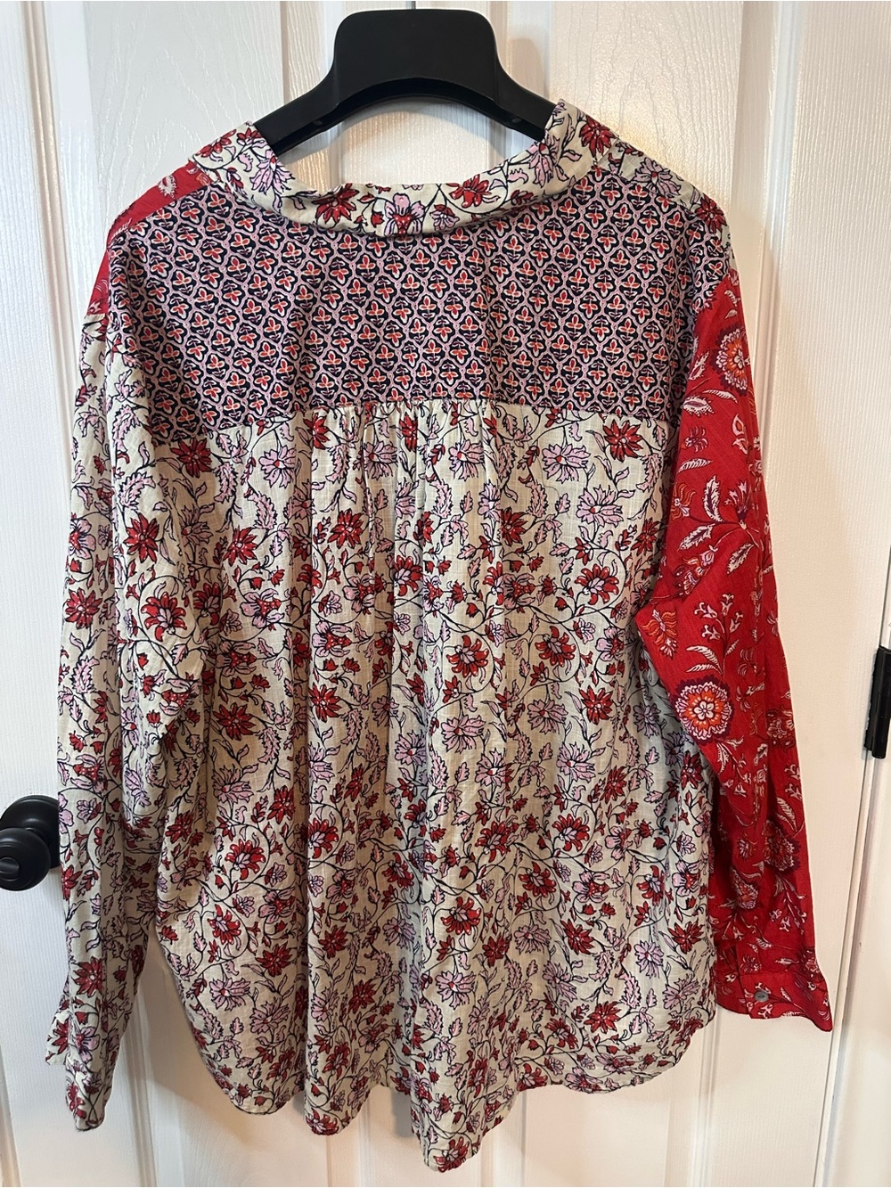 J. Jill Red and White Floral Split-Print Blouse - Picture 6 of 8